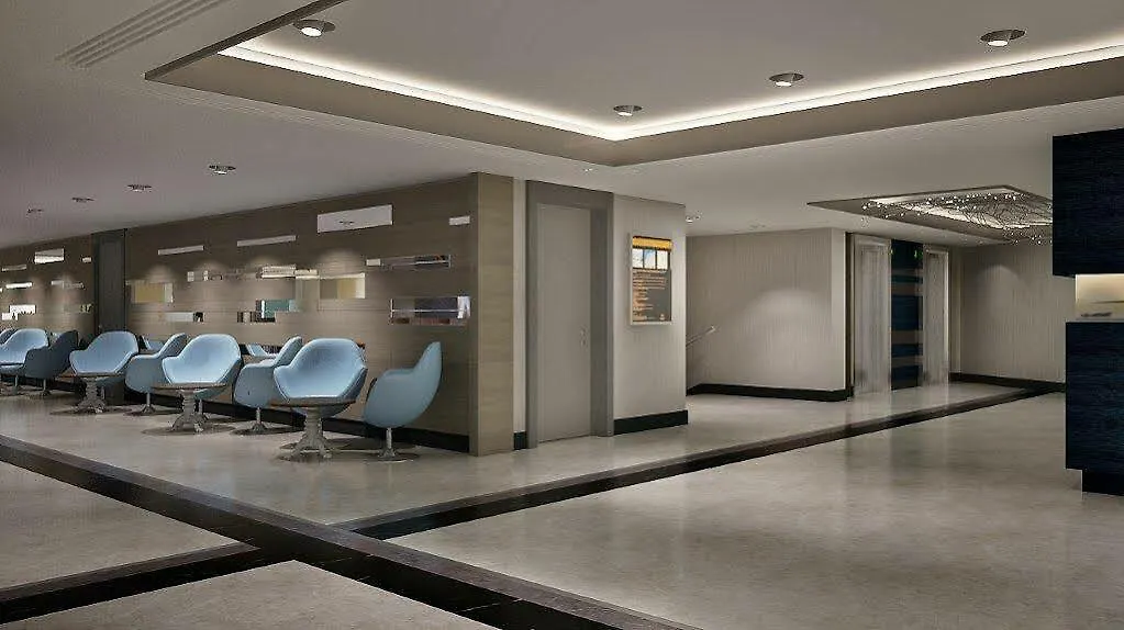 Ramada Hotel & Suites By Wyndham Izmir Kemalpasa