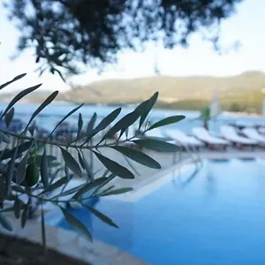 3* Hotel Omar &